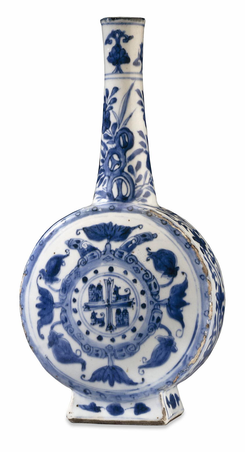 Porcelain bottle with castles and lions