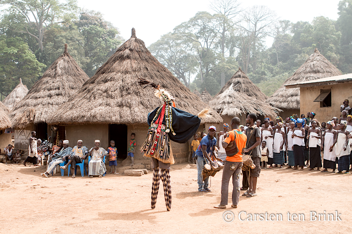 Yakouba Mask on stilts