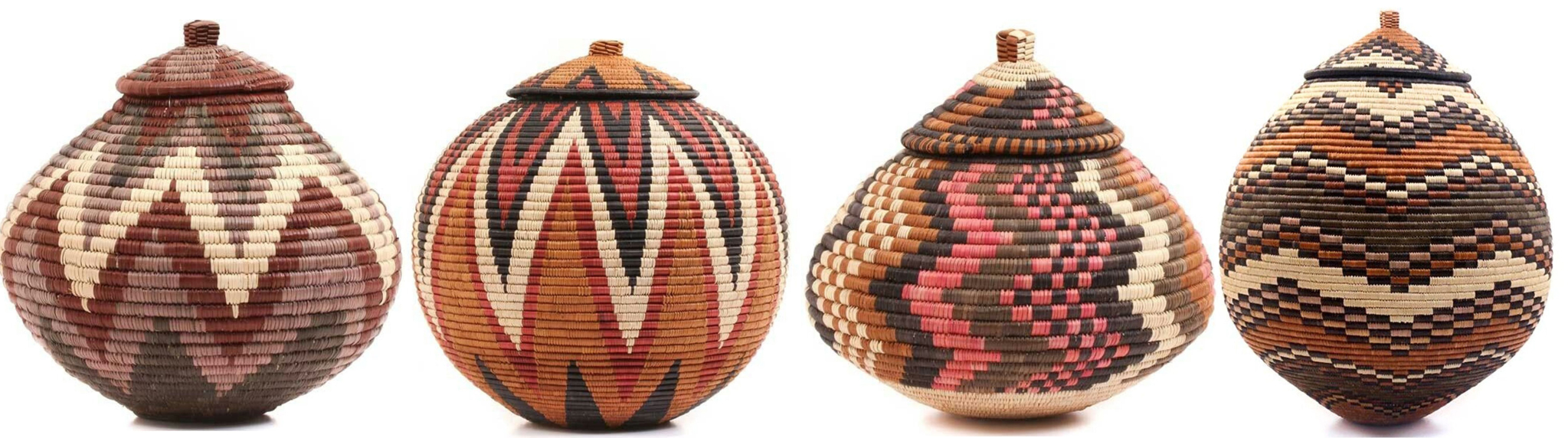 Izinkhamba baskets with zig zag pattern