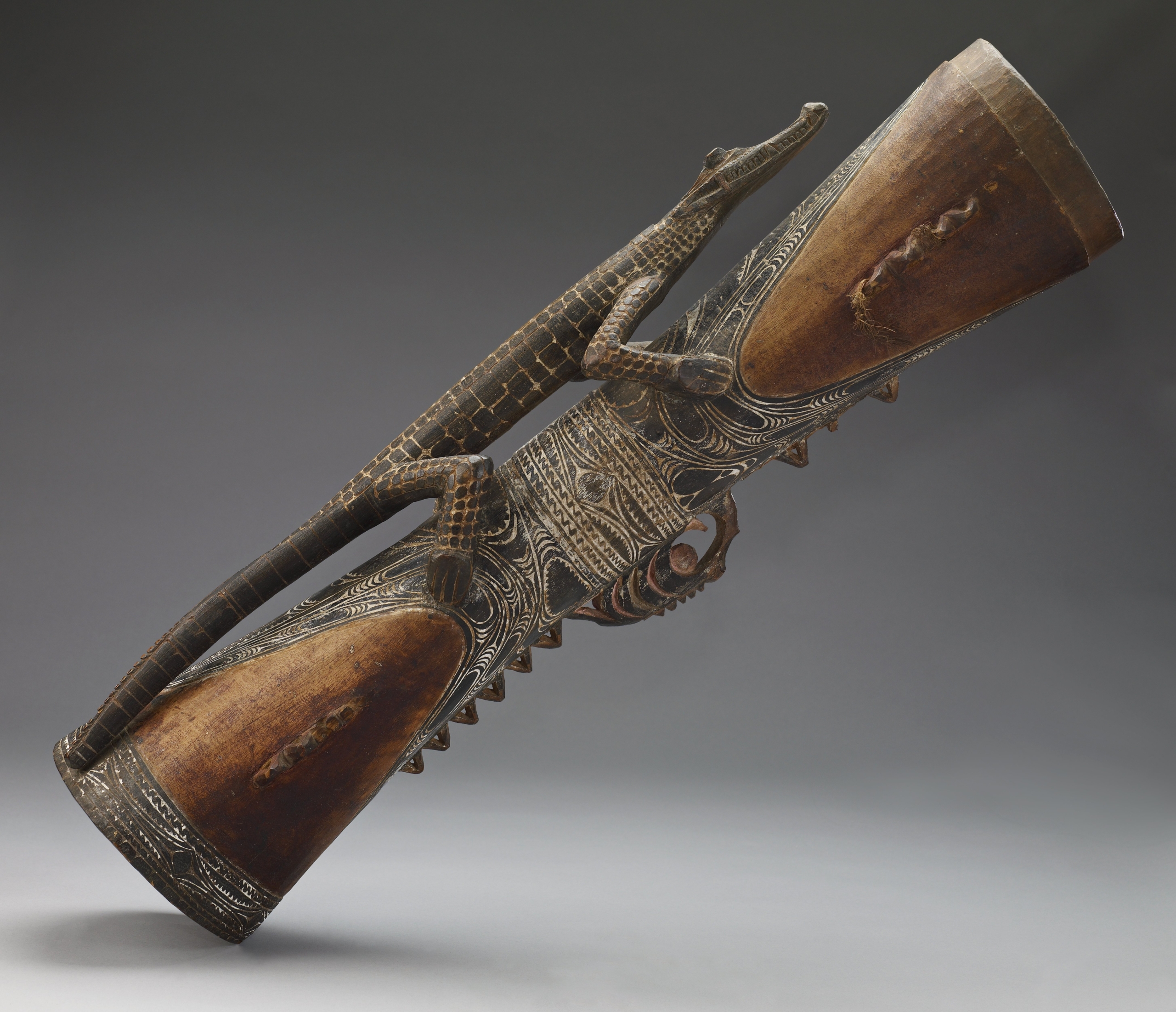 Kundu drum from Papua New Guinea, 20th century