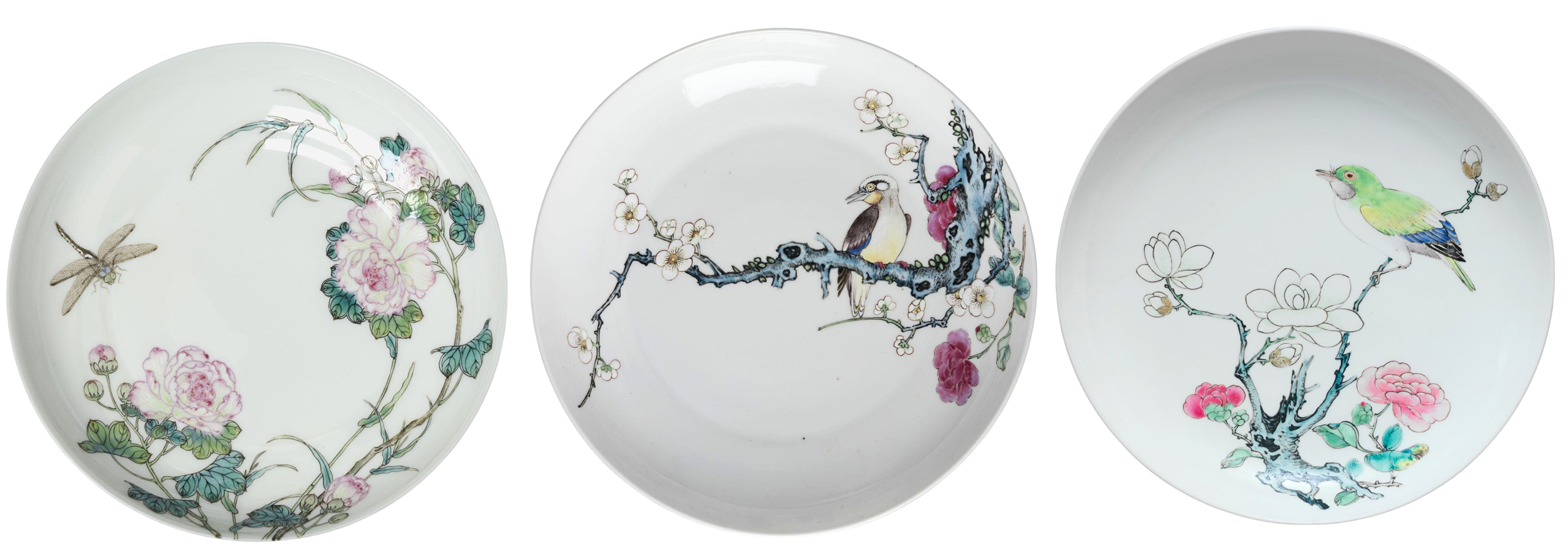 3 Dishes in reserved style 3 Dishes in reserved style